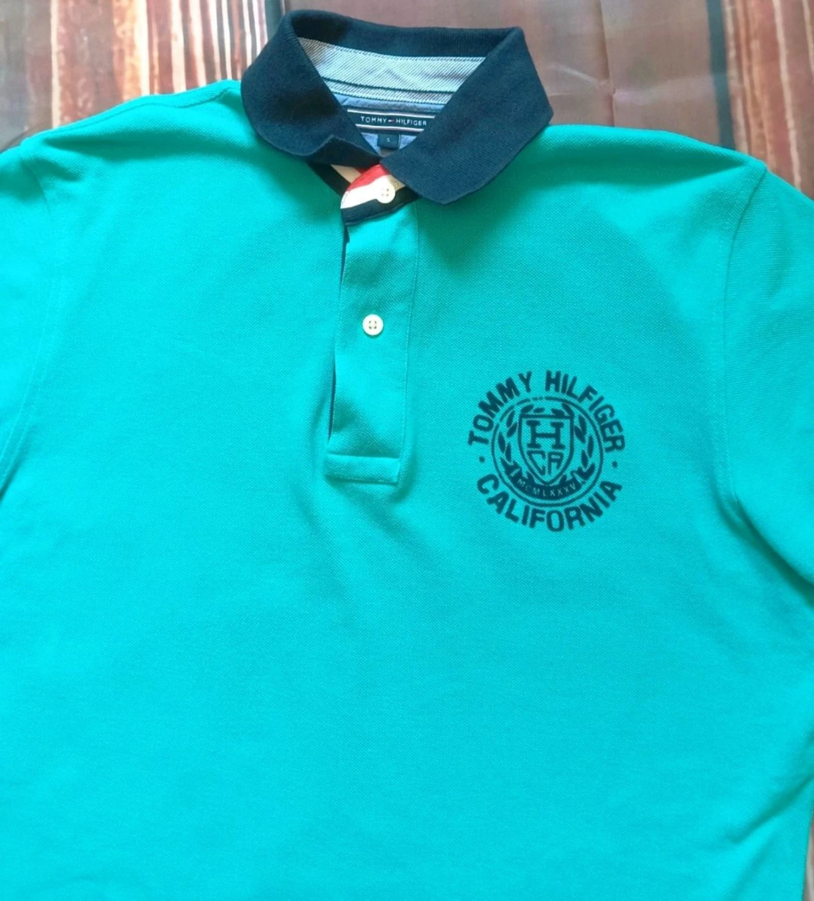 Tommy Hilfiger Polo Shirt California Special Edition 2013. Size S. green. vintage Premium. Big Logo. – photo 2
